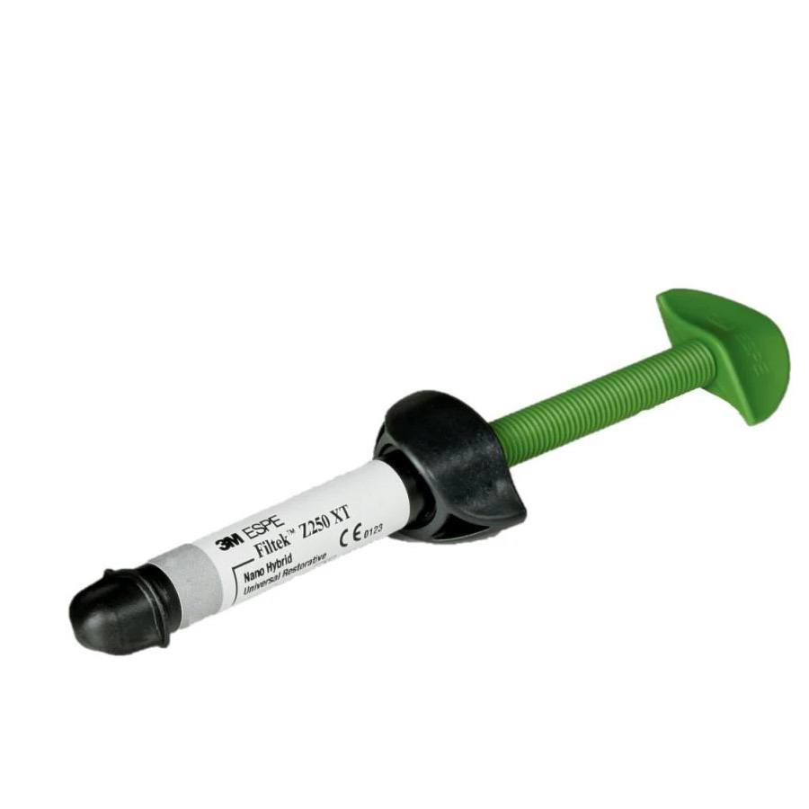 3M ESPE Filtek Z250 Xt Restorative Syringe - B2