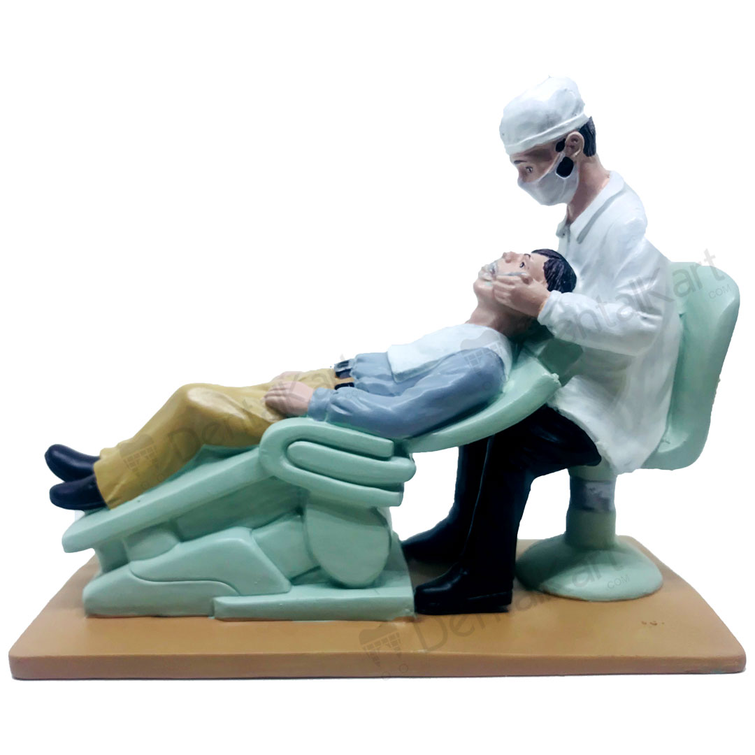 Idental Sculpture With Dentist & Patient MD-113