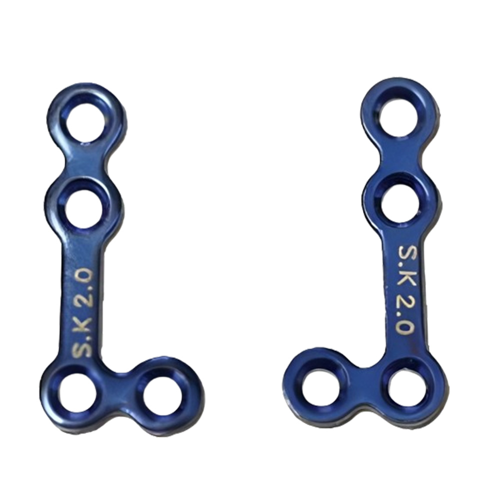 SK Surgicals Titanium Mini Bone Plates L Shape 90° With Gap - 2mm (Pack of 2)
